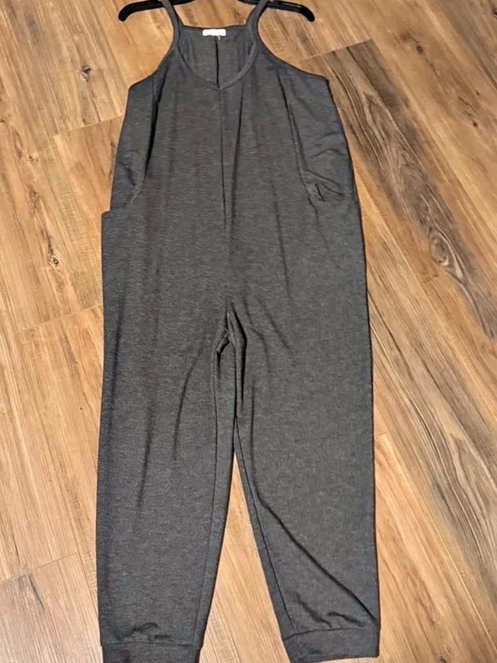 TJS by Tahlia Gray Sleeveless Jumpsuit Like New